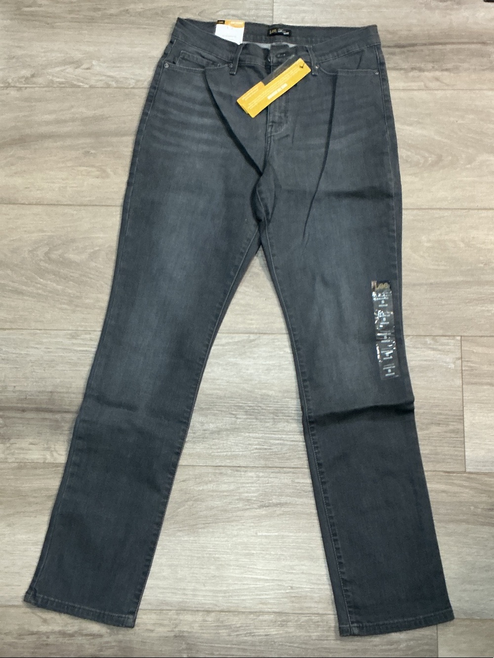 Lee Men's Straight-Leg Jeans in Charcoal Gray